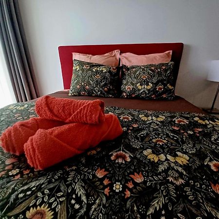 Logement Cosy Avec Piscine Et Vue Tahiti Punaauia Екстериор снимка
